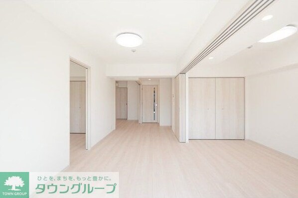 コンフォリア・リヴ豊洲キャナルの物件内観写真